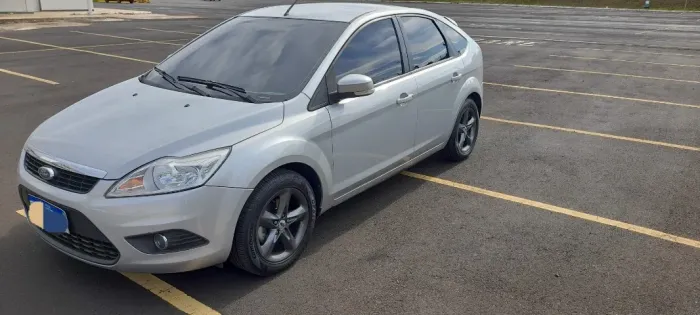 Ford Focus 1.6 S/se/se Plus Flex 8v/16v 5P 2011