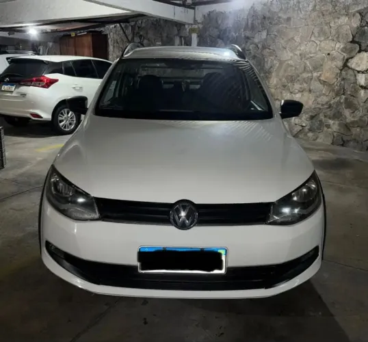 Volkswagen Saveiro Highline 1.6 T. Flex 8V CD 2015