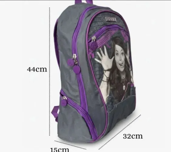 Mochila grande i carly para menina , ótima qualidade