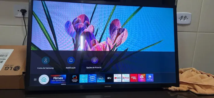 Tv Samsung 32 polegadas smartv sistema tizen