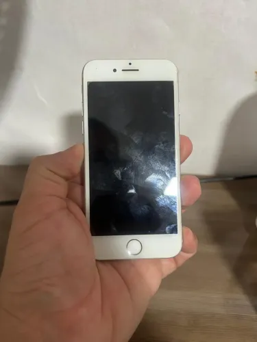 iPhone 7 