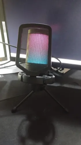 Microfone de Mesa Fifine A6V RGB com suporte e condensador