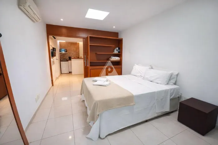 Studio com vista para a Carioca  Excelente localização no Centro