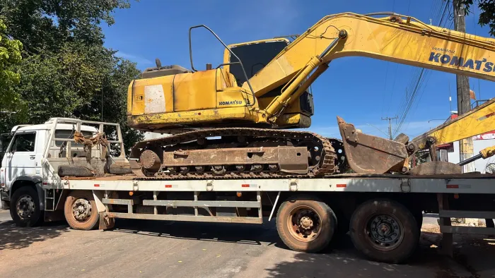 Escavadeira komatsu pc 160 LC8 2013