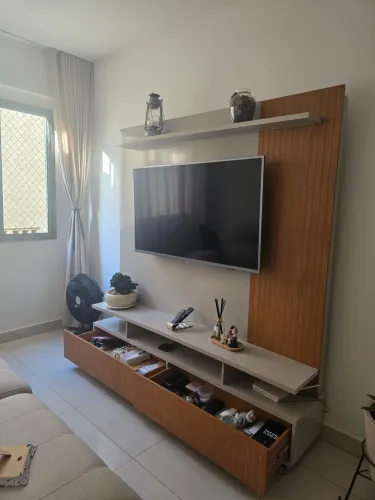 ? Rack com painel para TV - usado, mas super novo e muito conservado!