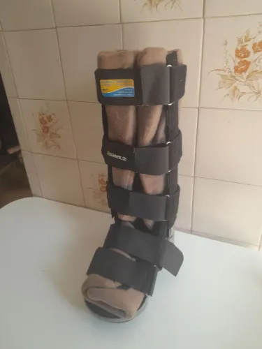 Bota imobilizadora