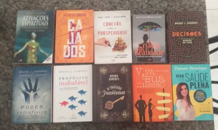 Coleção de Livros da Editora Luz da Serra