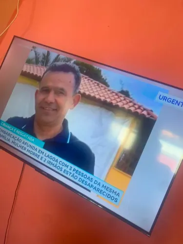 Tv 55 semp( troco por celular do meu interesse)
