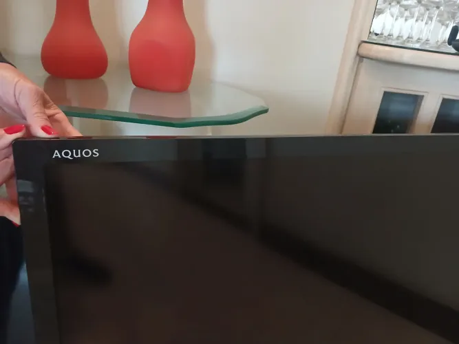 Tv Led Sharp 65 polegadas modelo Aquos em excelente estado de conservação