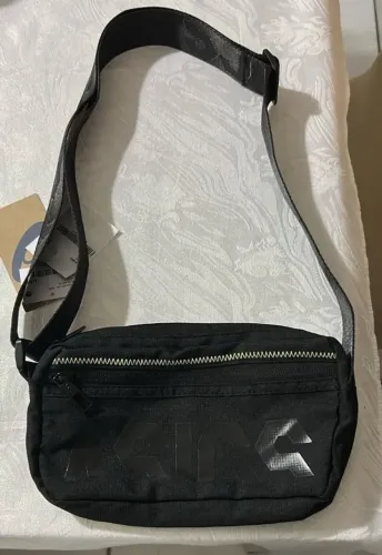 BAG autêntica da marca ASICS modelo Fuji, PRETA - Unissex