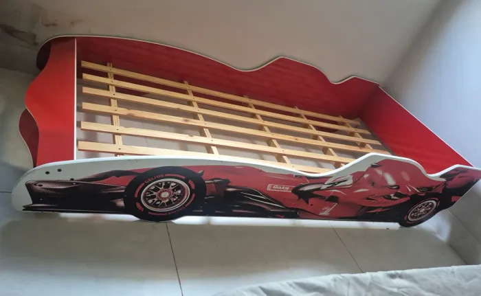 Cama solteiro infantil Carros