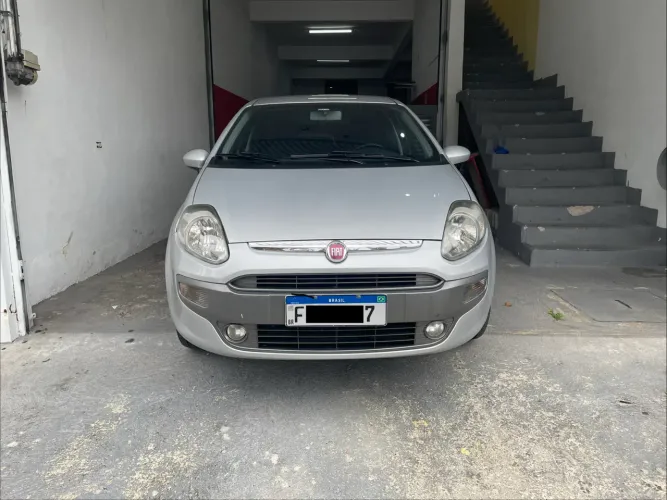Fiat Punto Essence Dualogic 1.6 Flex 16V 5P 2017