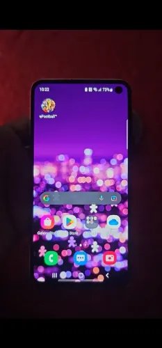 SAMSUNG S10 NOVINHO VENDO OU TROCO DE 128GB E 8 DE RAM