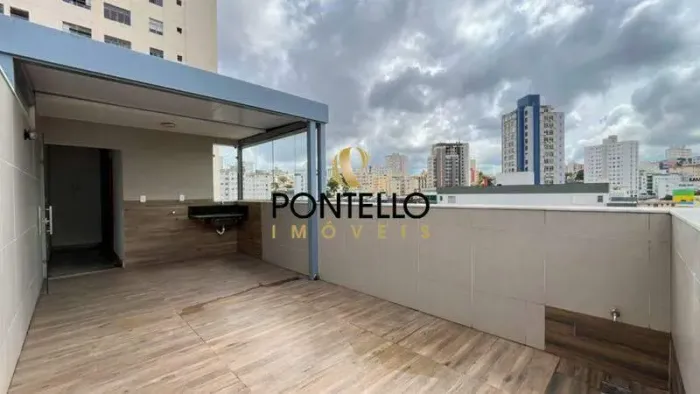 Cobertura à venda no bairro Floresta, com 75,50 m², 01 quarto, 02 vagas