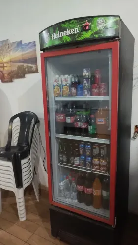 Geladeira expositor de bebidas