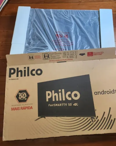 SmartTv QLED 50" Philco. Usada por apenas 1 semana. 