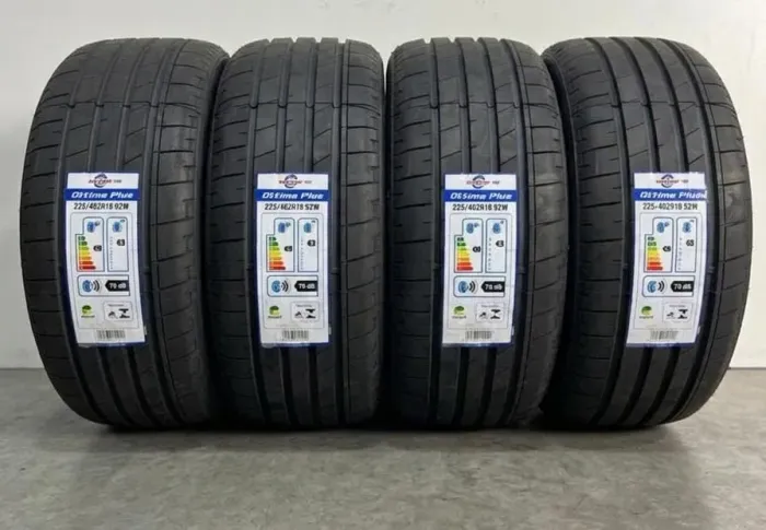 Pneu 225/40 aro 18 Novos Perfil Baixo 