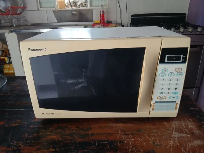 Microondas Panasonic 25 litros 
