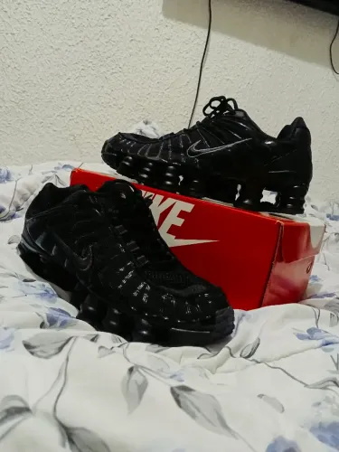 Nike Shox