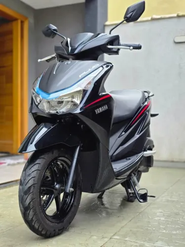 YAMAHA FLUO 125 CONNECTED