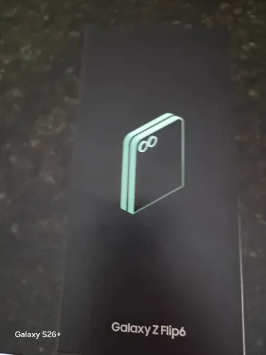 Vendo samsung Z Flip 6