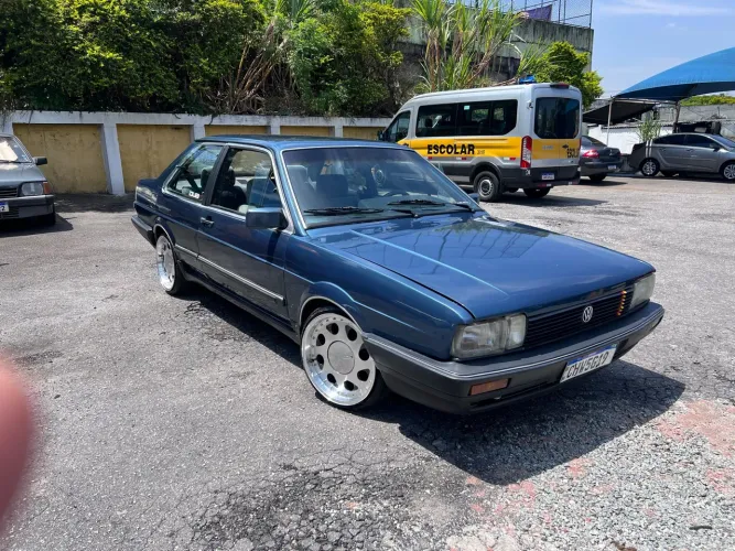 Volkswagen Santana Glsi / GLS 1.8/ 2.0 (álcool) 1988