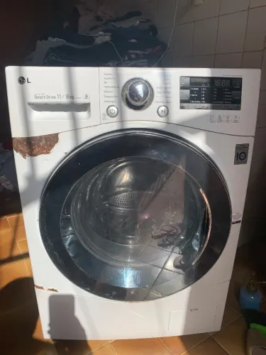 Lava e Seca LG WD11WP6 11kg/6kg para peças ou conserto