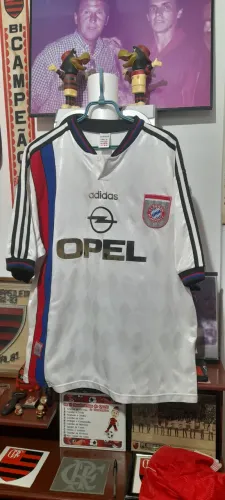 Camisa bayern de Munique número 18 / Klinsmann / 1995