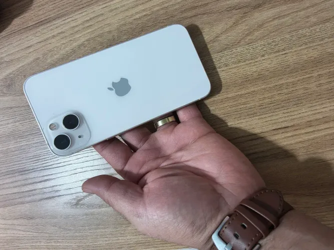 I Phone 13