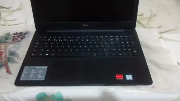 Dell Inspiron i7, Tela 15.6 - Como Novo.