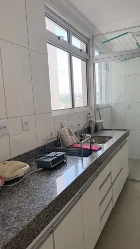 Armário grande de cozinha de embutir, branco