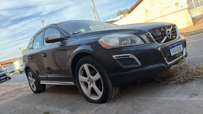 Volvo XC 60 R-design 3.0 304cv AWD 5P 2013