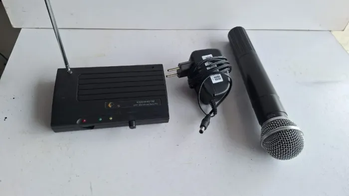 Microfone sem fio de bastão KDS funcionando 259,00 teste na hora, somos loja - 2603