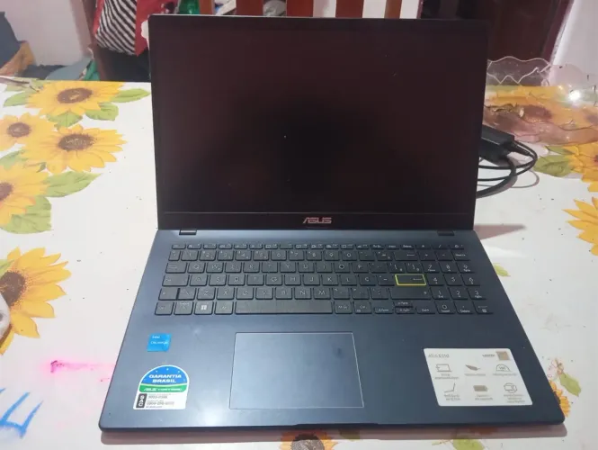 Vende-se Notebook Asus