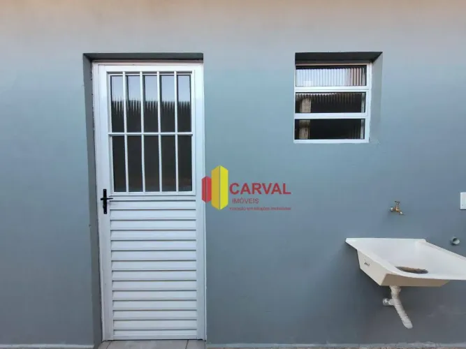 Kitnet com 1 dormitório para alugar, 27 m² por R$ 870,00/mês - Vila Primavera - Jaguariúna