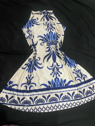 Vendo vestido semi novo 