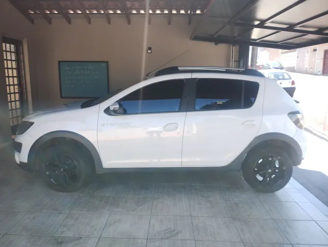 Renault Sandero Stepway Hi-power 1.6 8V 5P 2015