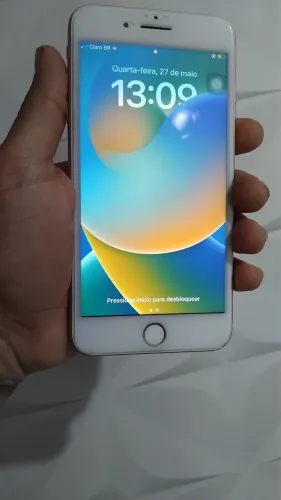 iPhone 8 Plus