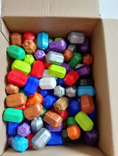 Minimania Coca Cola Anos 90 Cápsulas Vazias tamanho 4 cm - Valor por Unidade