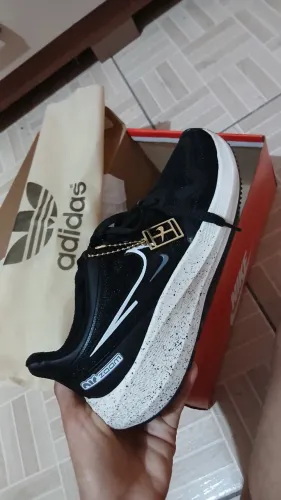 Tenis nike