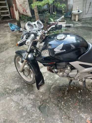 Cb Twitter 250cc ano 2005