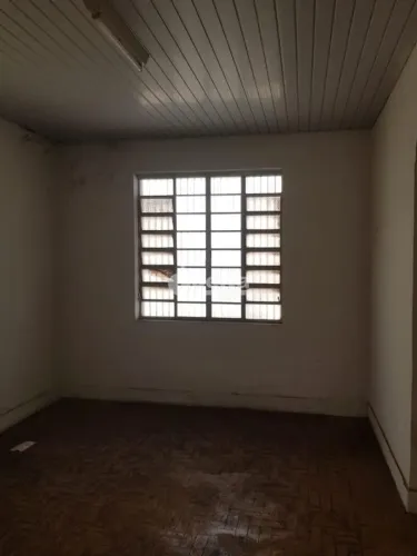 Casa residencial disponível para venda no bairro Centro em Uberlândia-MG