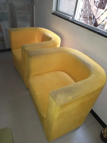 Vendo SOFÁ 2 LUGARES, 2 POLTRONAS SUEDE