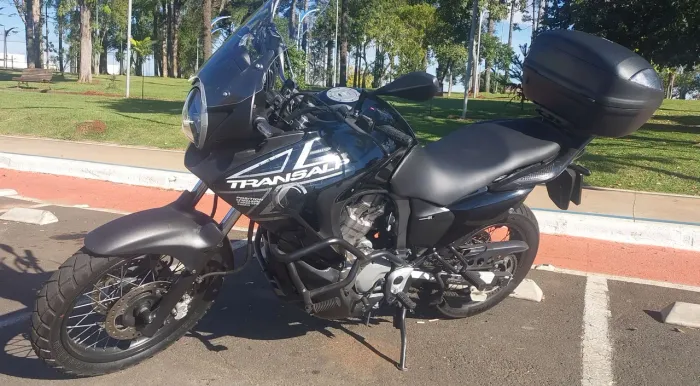 Honda transalp 700cc impecável