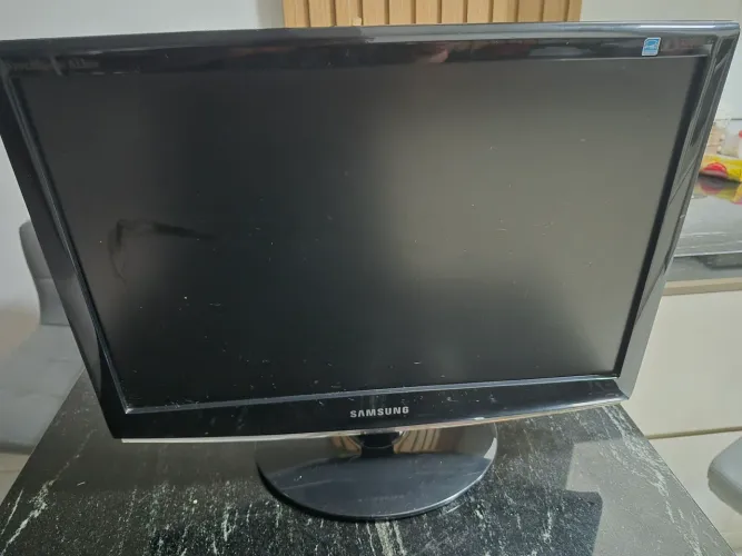 Monitor Samsung 19"