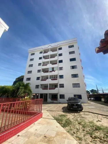APARTAMENTO COM UMA VAGA DE GARAGEM COBERTA NO BAIRRO SÃO PEDRO.