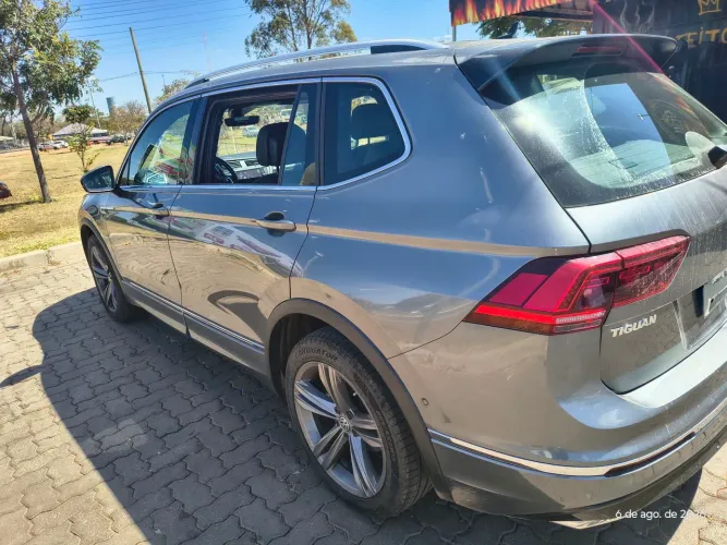 Volkswagen Tiguan Allspac R-line 350 TSI 2.0 4X4 2019