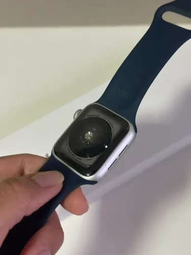 Apple Watch SE