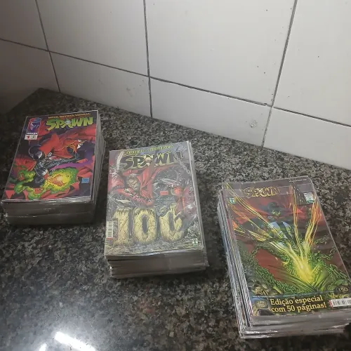 Coleção Spawn / editora Abril e Pixel