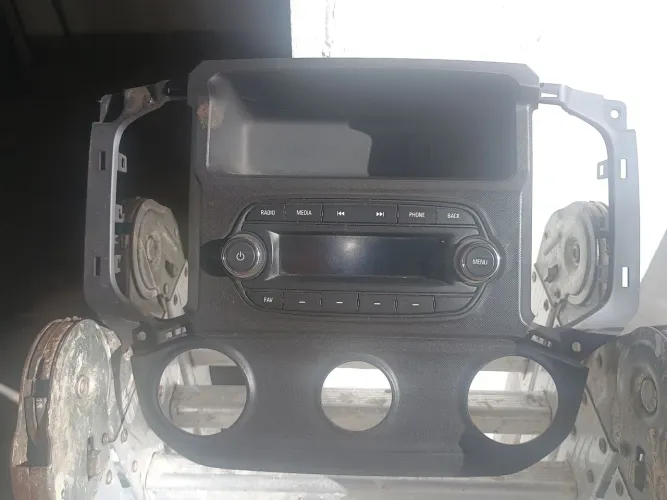 Rádio S10 original